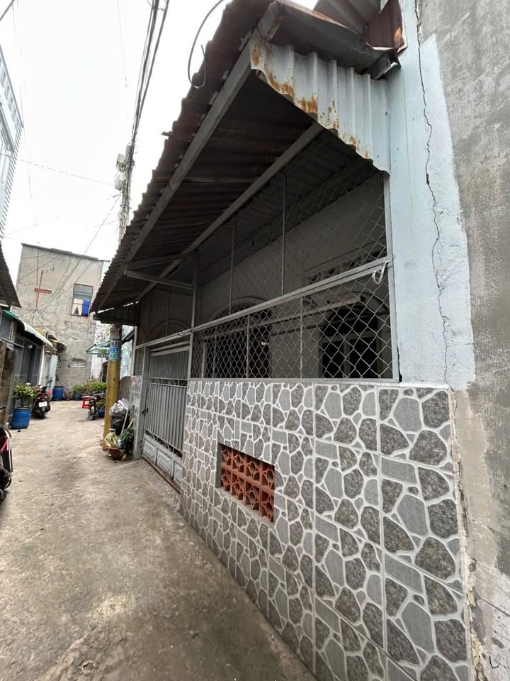 Nhà cấp 4 Quận 12 85m² giá 5 triệu - Sẵn sàng ở ngay