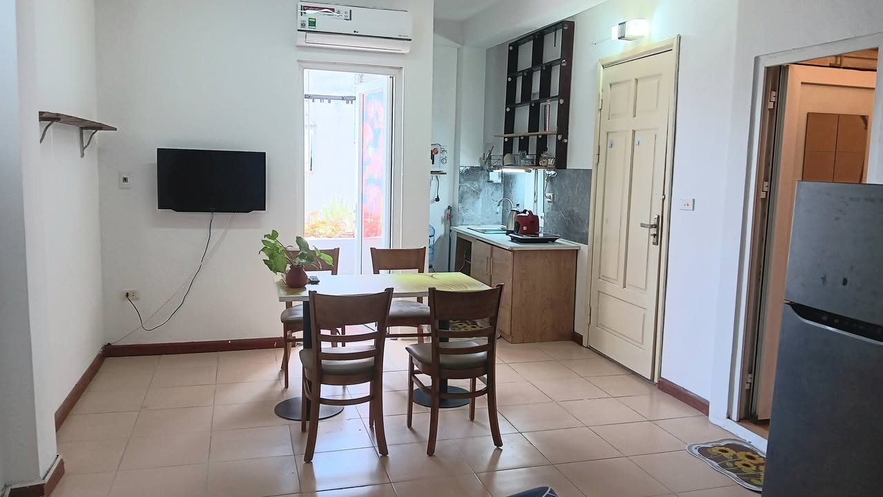 Nhà riêng Tây Hồ 40m² giá 5,5 triệu - Sẵn sàng ở ngay