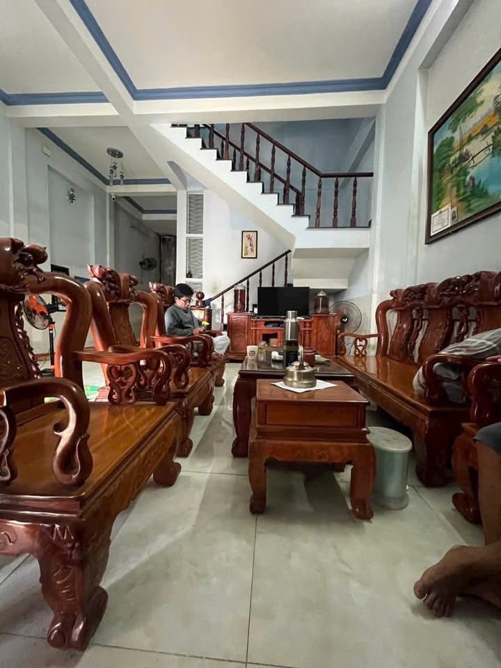 Nhà Phường Phước Long B 86m² 7,2 tỷ - Ô tô vào tận nhà