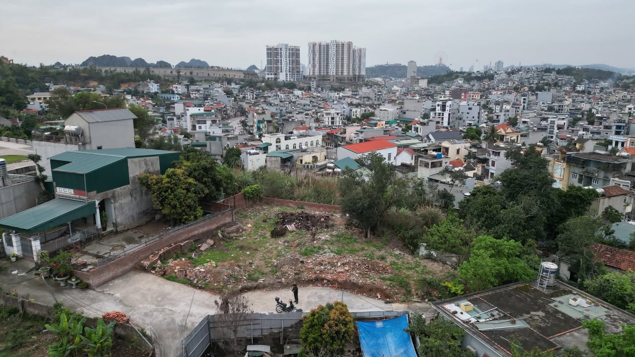 Đất nền Hà Lầm Hạ Long 79m² 750 triệu - Sổ hồng