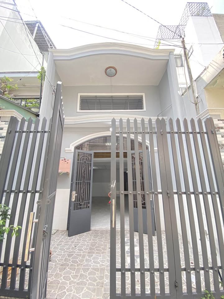 Nhà Liên Khu 1-6 Bình Tân 63m² giá 5.49 tỷ - Ô tô vào tận nhà