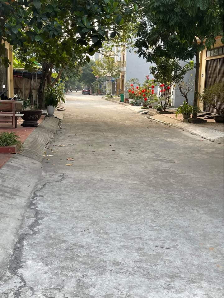 Nhà KĐT Mỹ Trung Nam Định 70m² 4.2 tỷ - Chính chủ bán