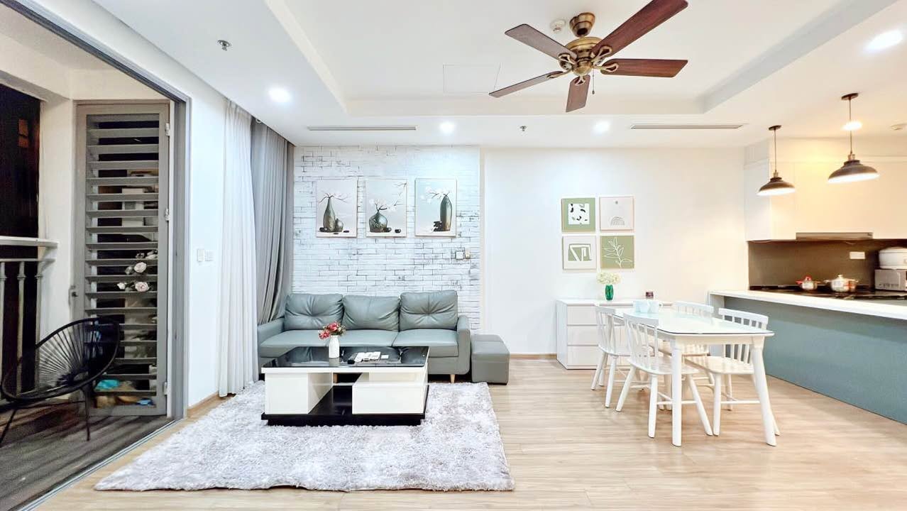 Căn hộ Times City 106m² 13.5 tỷ - View bể bơi