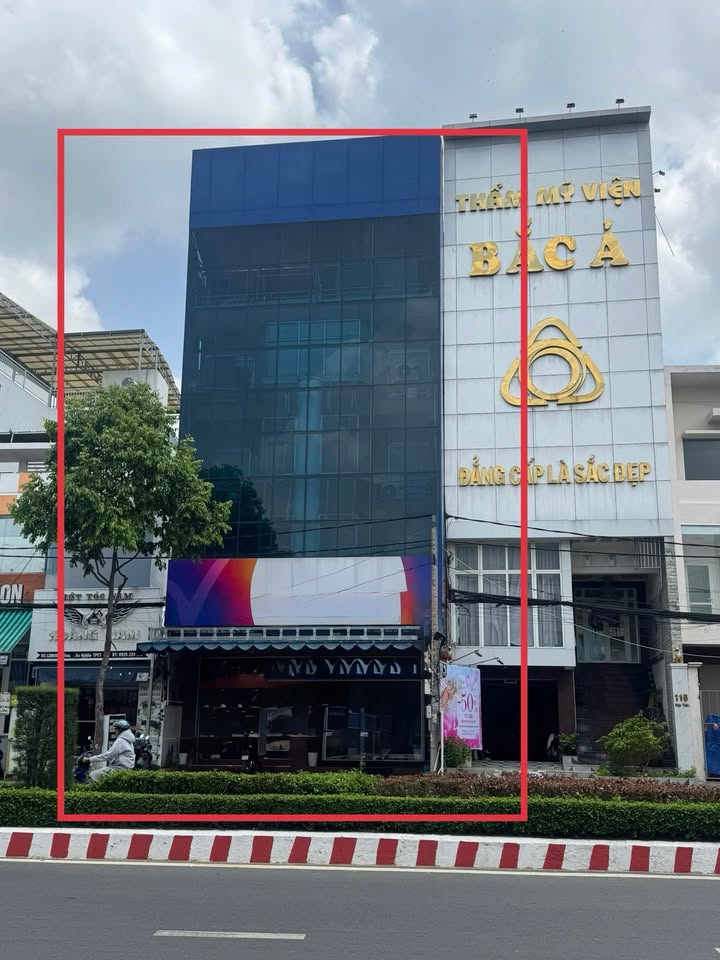 Cho thuê toà nhà Mậu Thân Ninh Kiều 650m² 140tr - Mặt tiền