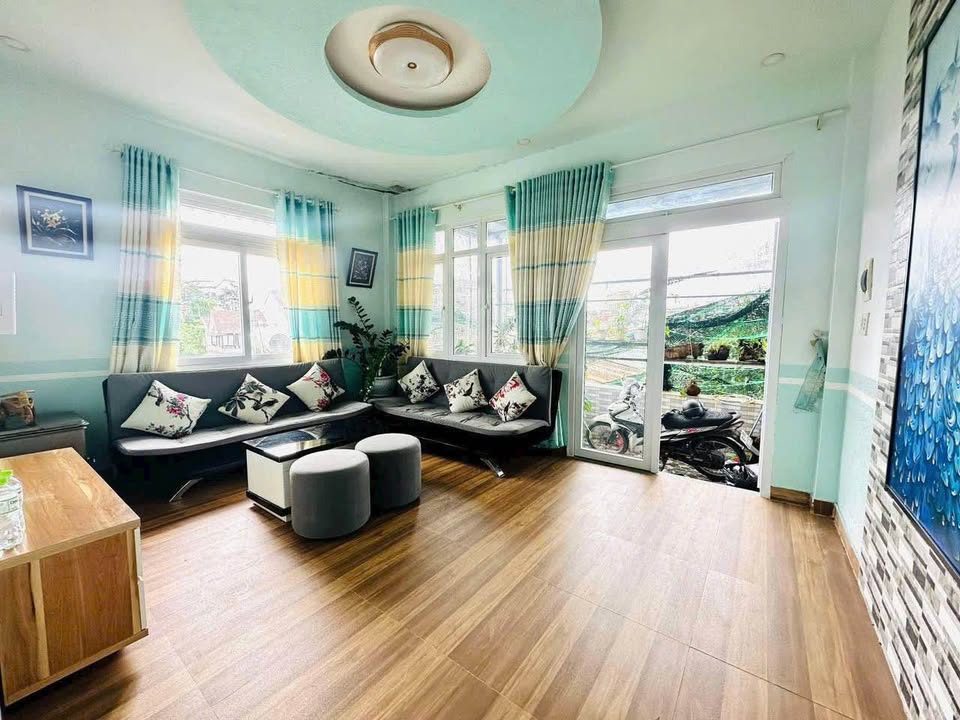 Nhà riêng Cô Giang Đà Lạt 9tr - Full nội thất sẵn ở