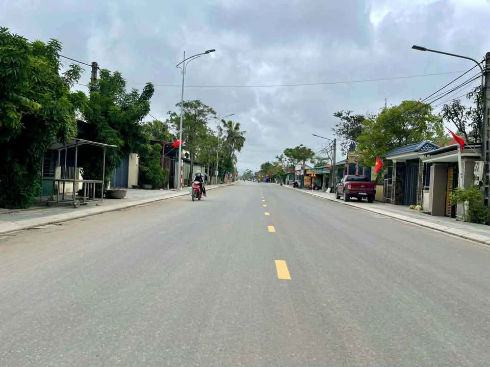 Đất nền Mai Thúc Loan 233m² giá 5 tỷ - Đường to ô tô