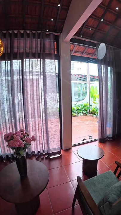 Nhà Hòa Tiến 98m² 3 tỷ - Ô tô vào tận nhà sẵn sàng ở