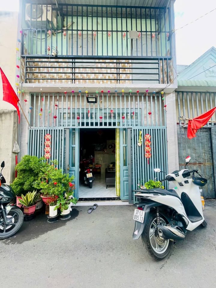 Nhà riêng Dĩ An 40m² 1,75 tỷ - Chính chủ bán