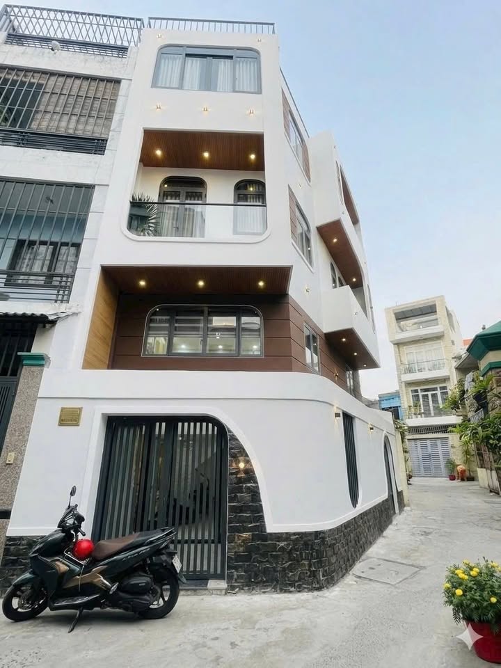 Nhà phố Thích Quảng Đức Phú Nhuận 34m² giá 8.65 tỷ - Ô tô vào tận nhà