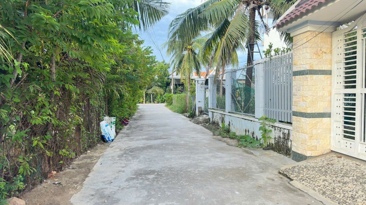 Nhà cấp 4 Vạn Hưng 233m² 1.8 tỷ - Vị trí đẹp ven biển