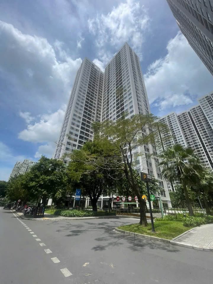 Đất nền Vinhomes Nguyễn Xiển 143m² 4.55 tỷ - Sổ đỏ chính chủ