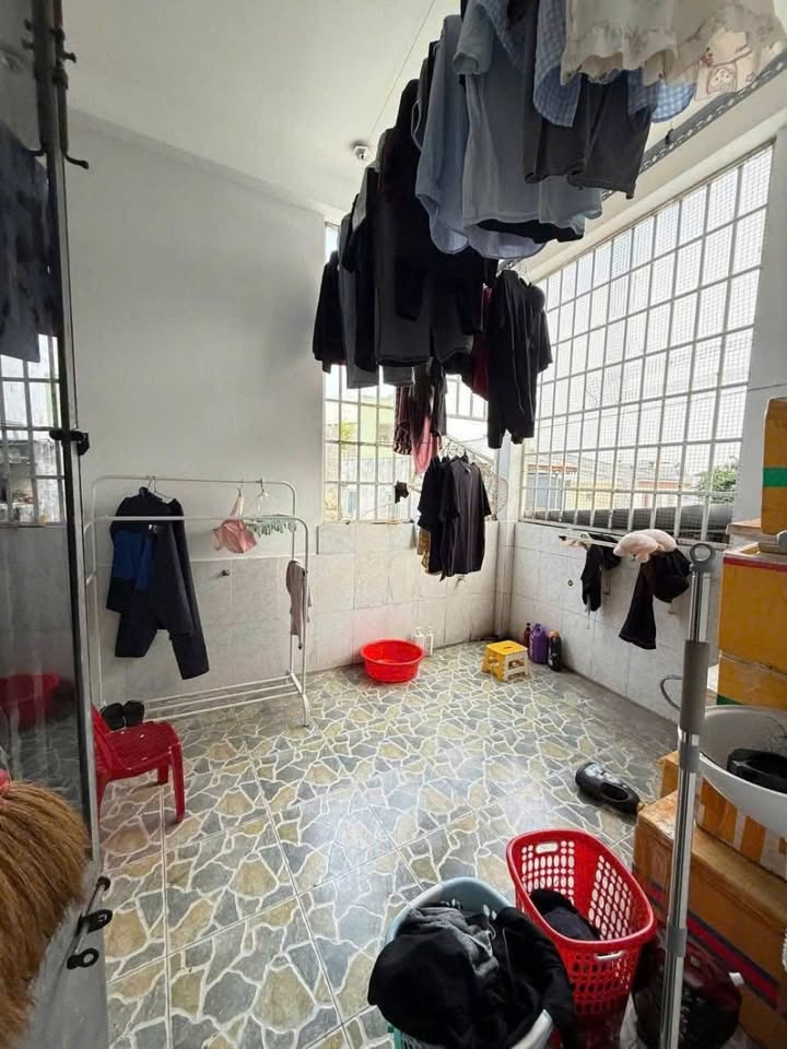 Nhà riêng Phạm Thế Hiển Q8 90m² 2.2 tỷ - Sẵn sàng ở ngay