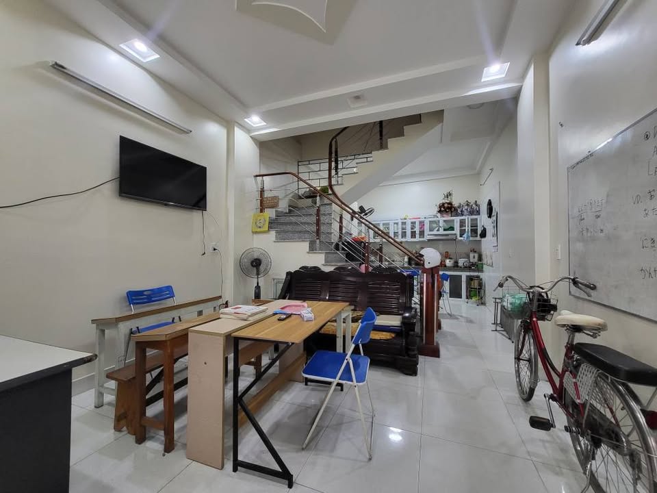 Nhà 3 tầng Phạm Hữu Điều 36m² giá 2.8 tỷ - Chính chủ bán