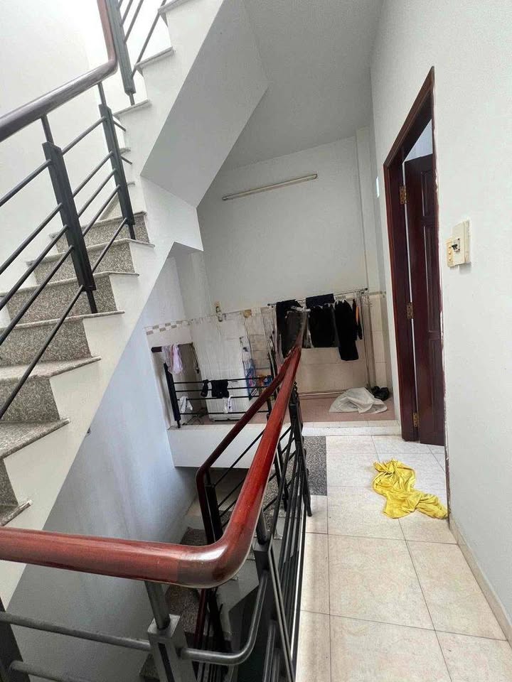 Nhà hẻm Hàn Hải Nguyên Q11 24m² 10 triệu - Sẵn sàng ở ngay