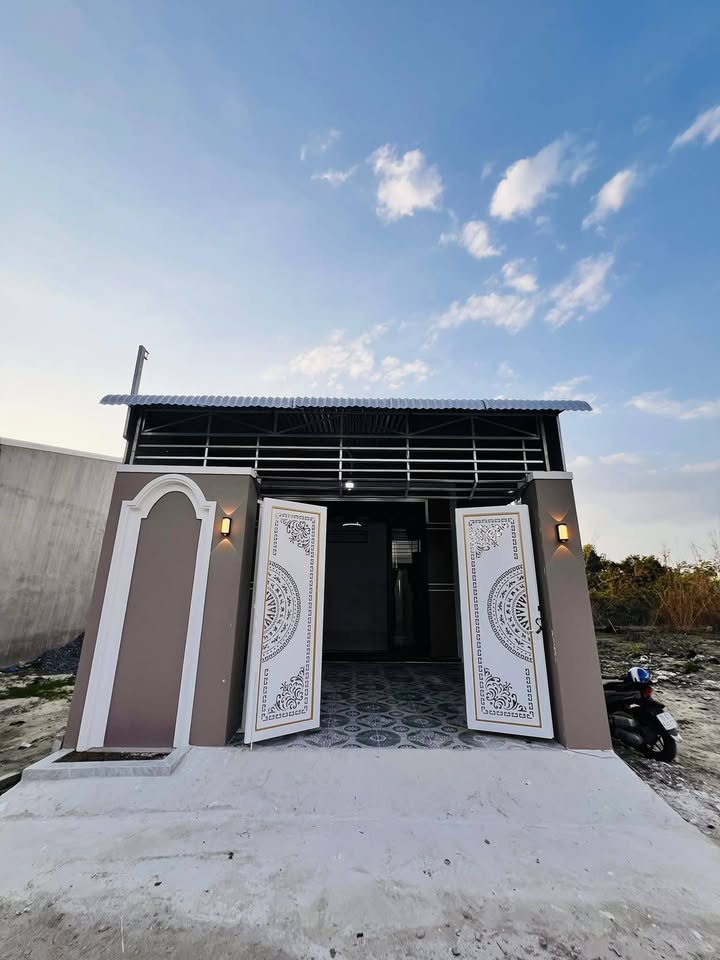 Nhà cấp 4 Long Hoa Tây Ninh 93m² 959 triệu - Ô tô vào nhà