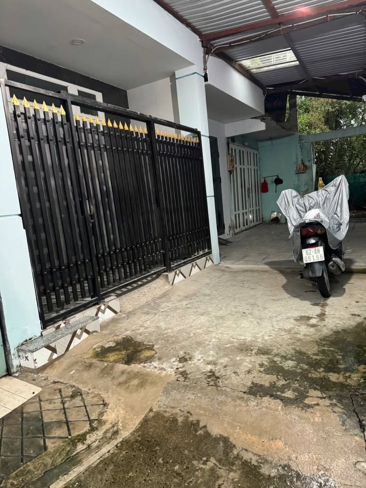 Nhà Nhơn Đức 43m² 1.55 tỷ - Ô tô vào tận nhà