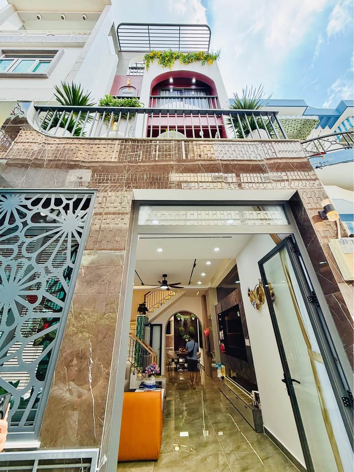 Nhà riêng Thống Nhất P.16 Gò Vấp 56m² 8.25 tỷ - Ô tô vào tận nhà