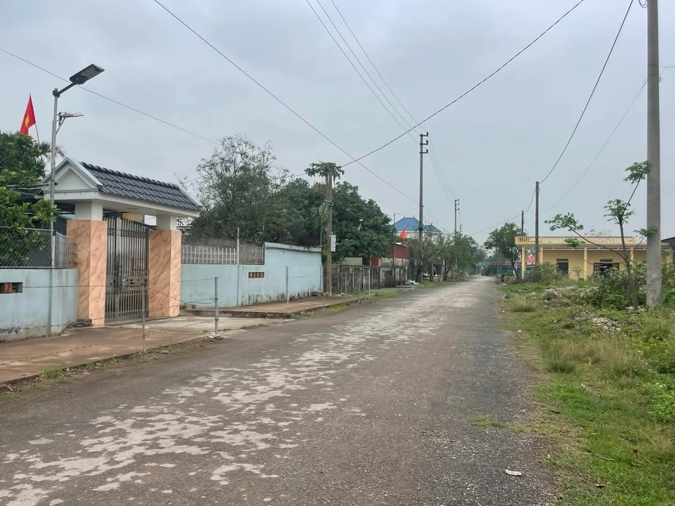 Đất TDC Hồng Tiến Kiến Xương 100m² giá thỏa thuận - Tiềm năng tăng giá