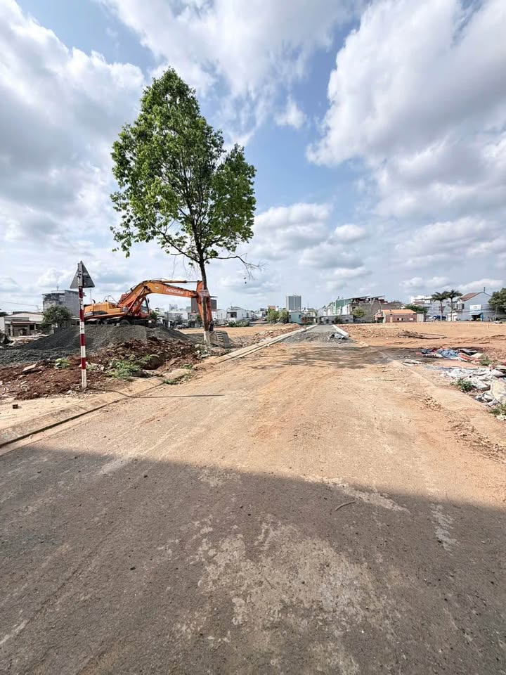 Đất nền Hùng Vương Buôn Ma Thuột 111m² 5,5 tỷ - Thổ cư 100%