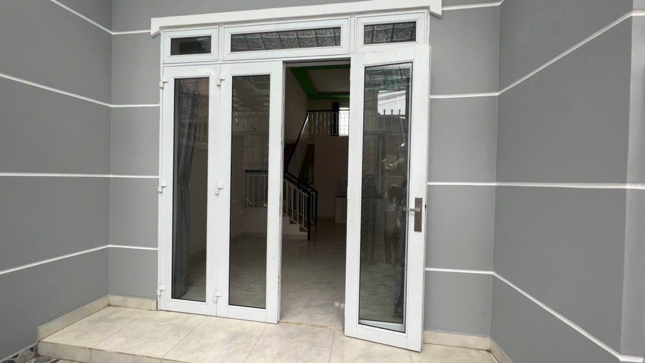 Nhà cấp 4 Rạch Dừa 60m² 5 triệu - Sẵn sàng ở ngay