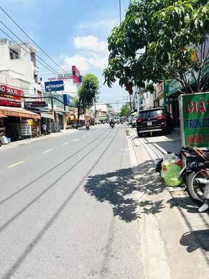 Nhà mặt tiền Đỗ Bí Tân Phú 137m² 21 tỷ - Mặt tiền kinh doanh