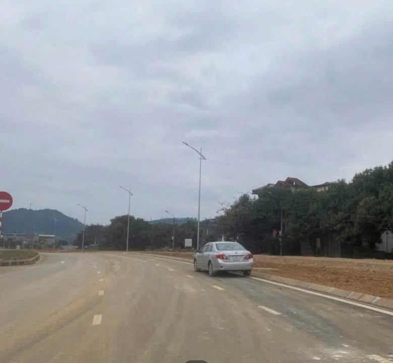 Đất nền Bản Vược 100m² 1.6 tỷ tiềm năng tăng giá