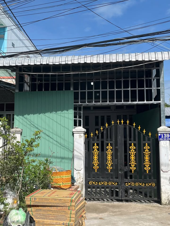 Nhà cấp 4 Văn Tấn Bảy Cao Lãnh 5 triệu - Sẵn sàng ở ngay