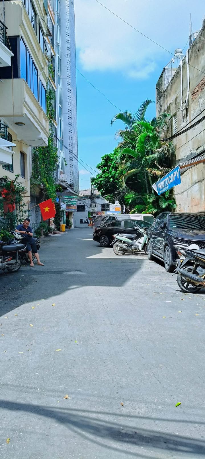 Nhà riêng Dương Quảng Hàm Cầu Giấy 60m² 21 tỷ - Ô tô tránh 5m