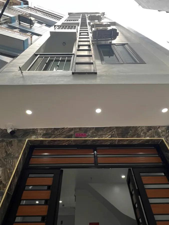 Nhà Hoàng Như Tiếp Long Biên 56m² 6.8 tỷ - Sẵn sàng ở ngay