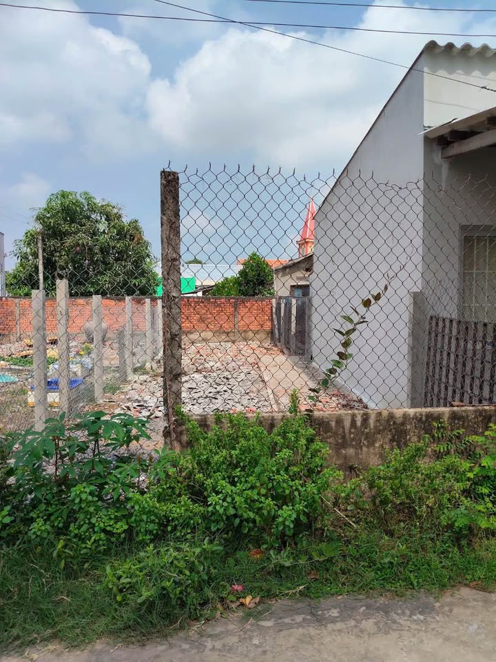 Đất thổ cư Khánh Hậu Tân An 64m² 920 triệu - Sổ đỏ chính chủ