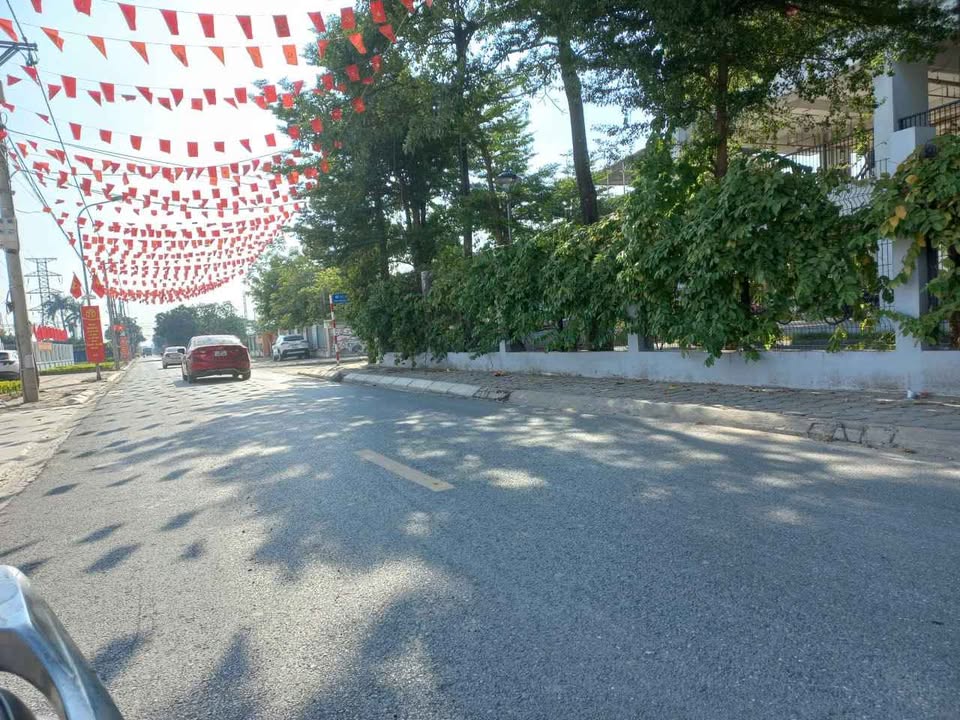 Đất nền Bắc Từ Liêm 50m² 7.9 tỷ - Sổ đỏ chính chủ