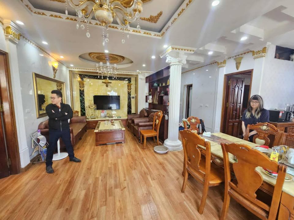 Căn hộ Nam Trung Yên 90m² 7.25 tỷ - View đẹp