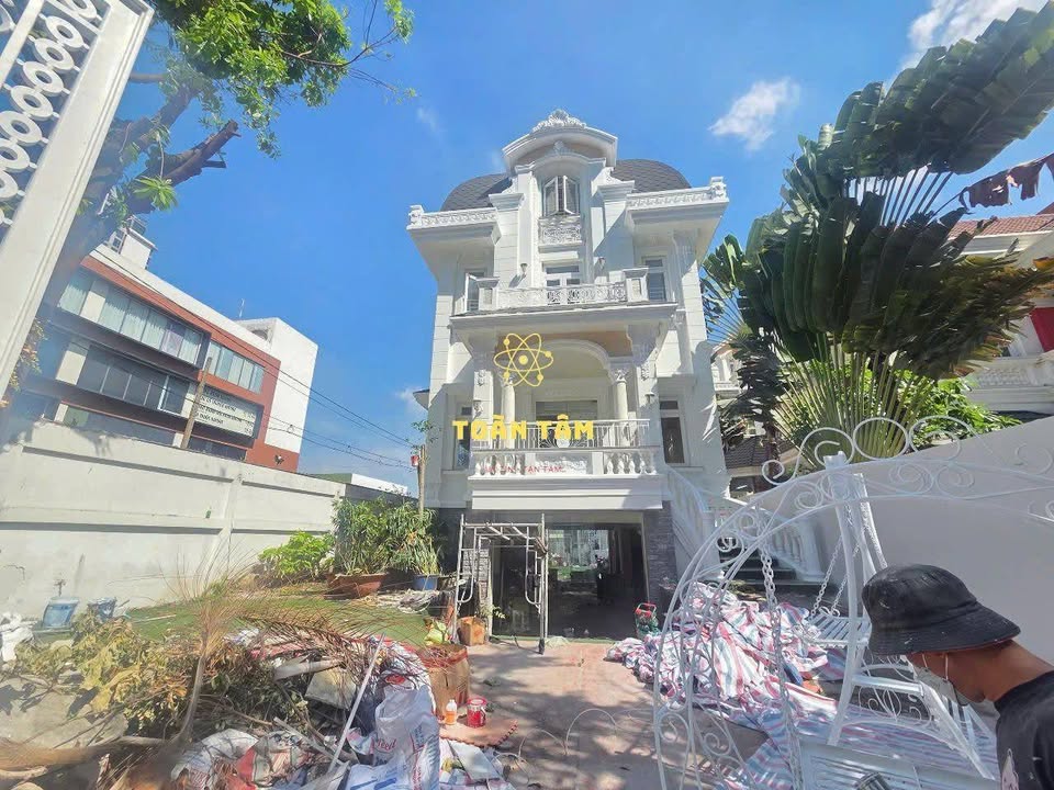 Mặt bằng Thảo Điền 350m² - Góc 2 mặt tiền kinh doanh