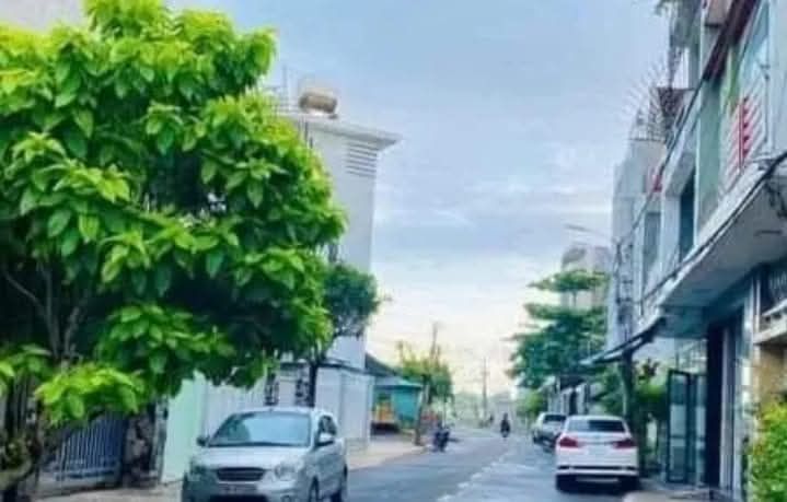 Đất nền Phú Đông Tuy Hòa 100m² 2.4 tỷ - Sổ hồng chính chủ