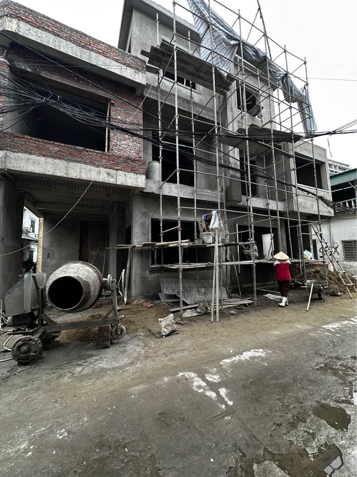 Nhà ngõ Lê Lợi Nguyễn Thái Học 62m2 5.2 tỷ - Chính chủ