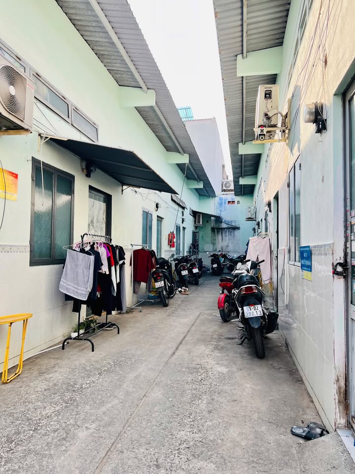 Nhà hẻm Đỗ Xuân Hợp 100m² giá 4.85 tỷ - Chính chủ bán