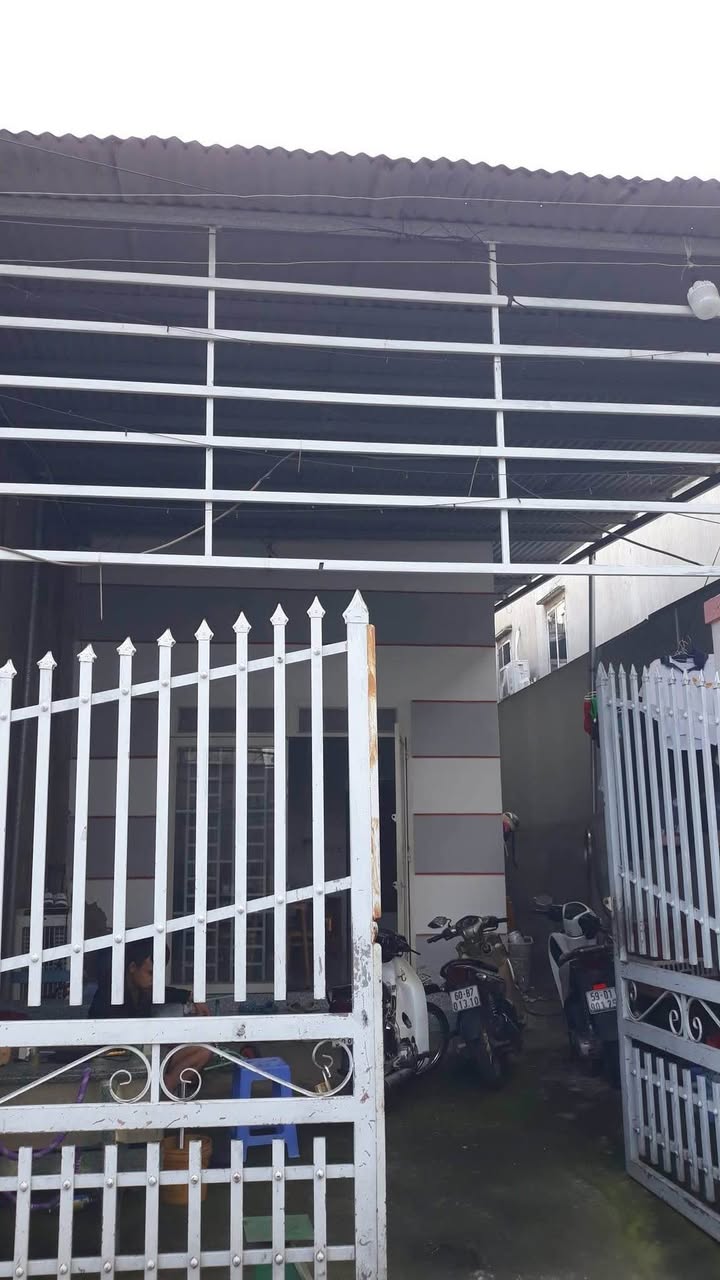 Nhà riêng KP5 Long Bình Biên Hòa 120m² 2.35 tỷ - Ô tô vào tận nhà