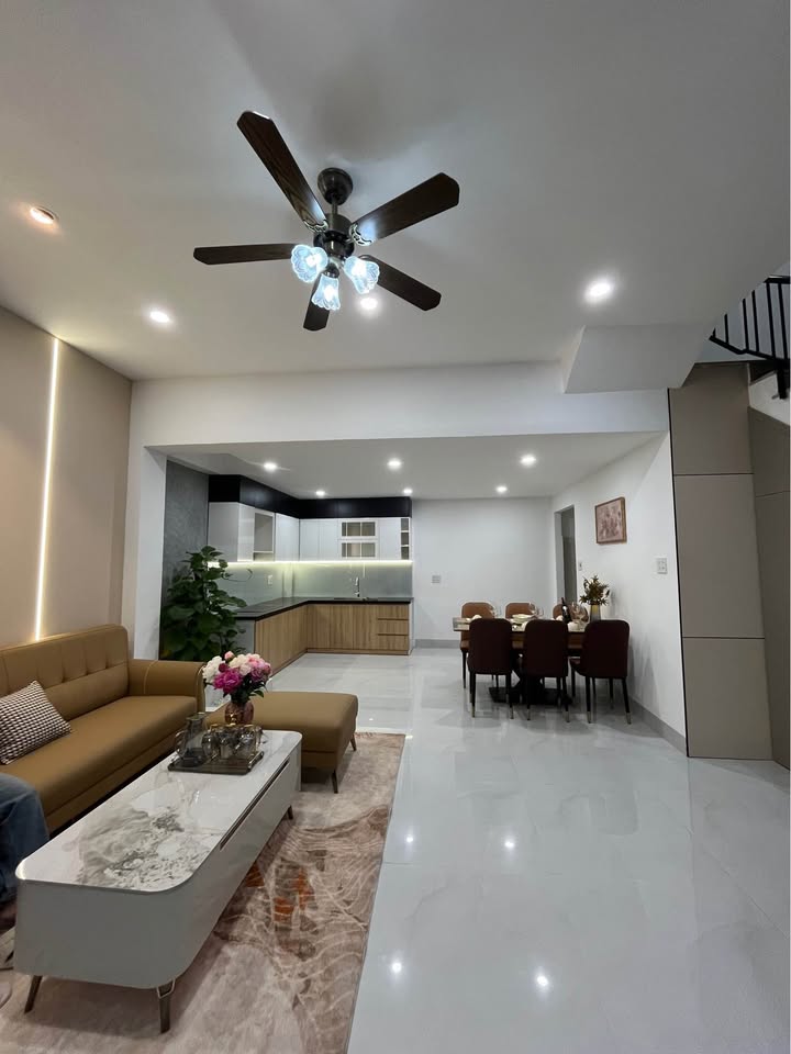 Nhà Hải Châu 51m² giá 5,05 tỷ - Sẵn sàng ở ngay