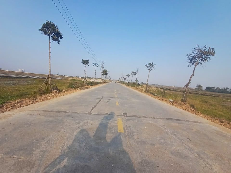 Đất Nguyễn Xí Thạch Xuân 250m2 giá 4 tỷ - Đường to ô tô