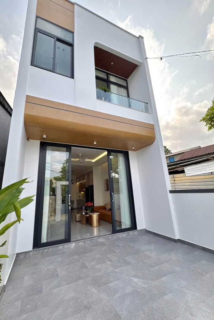 Nhà 2 tầng Trần Phú Huế 71m2 3.3 tỷ - Chính chủ bán