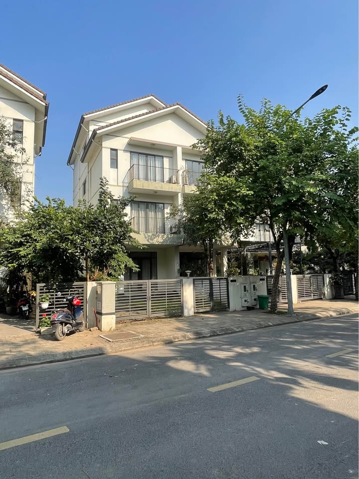 Biệt thự đơn lập Nam An Khánh 250m² 62 tỷ - Full nội thất