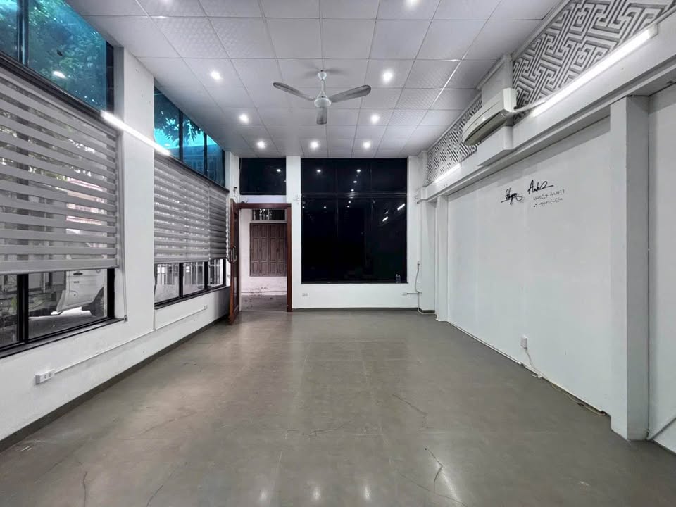 Mặt bằng Trần Bình Trọng 50m2 3 triệu - Mặt tiền kinh doanh