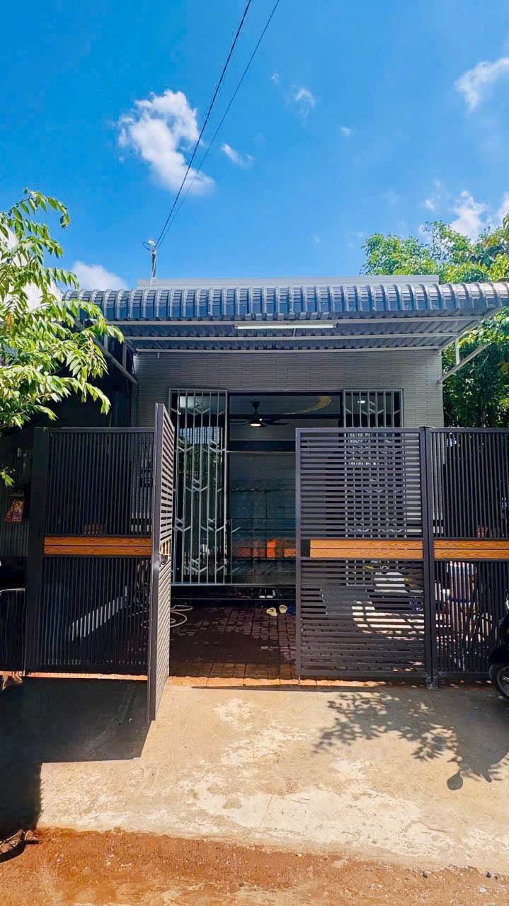 Nhà riêng Tây Khánh 8 Long Xuyên 72m² 1 tỷ - Giá tốt hiếm có