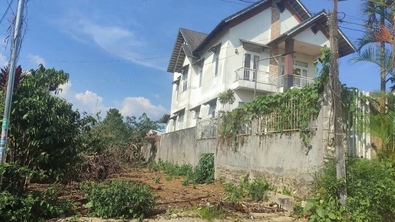 Đất nền Bảo Lộc P1 109m² giá 3.6 tỷ - Sổ đỏ sẵn