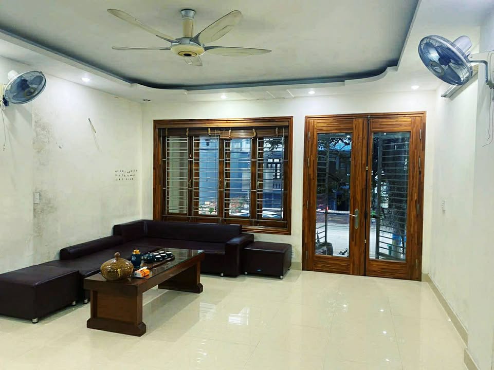 Nhà 3 tầng Minh Xuân Tuyên Quang 110m² 8 tỷ - Chính chủ