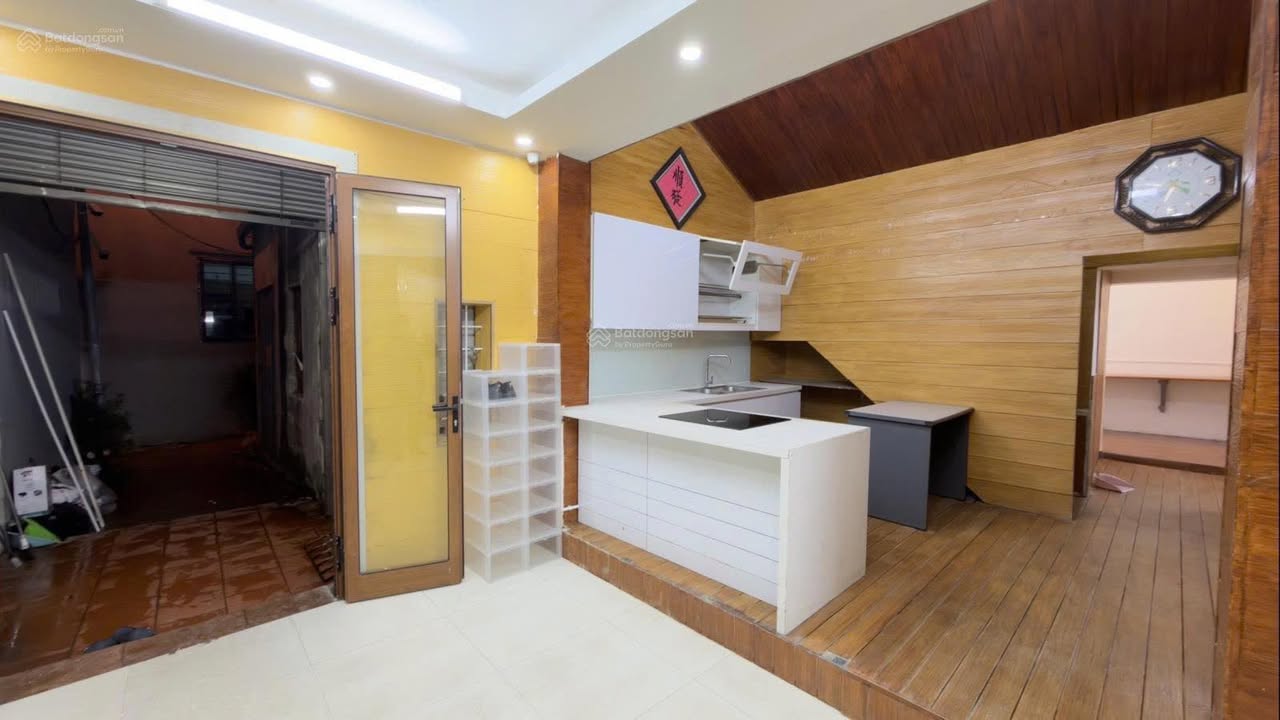 Nhà Hoàng Mai Vĩnh Hưng 100m² giá 8 triệu - Sẵn sàng ở ngay