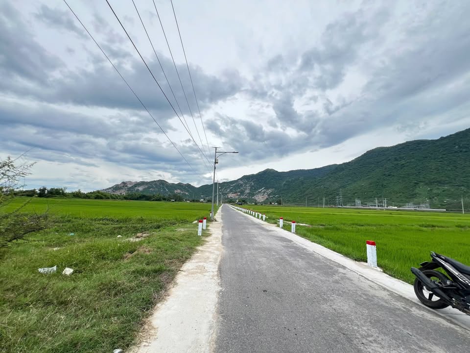 Đất nền Vạn Khánh 120m²/960 triệu - Sổ đỏ chính chủ