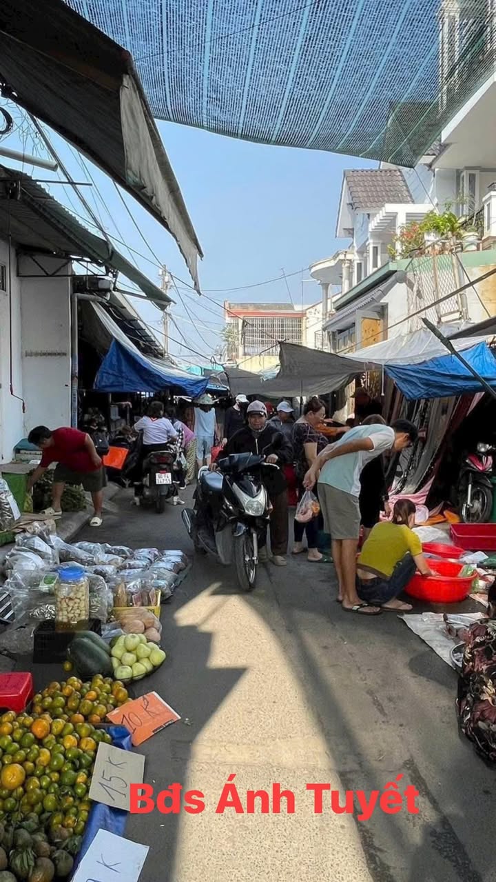 Nhà mặt tiền chợ Số 6 Biên Hòa 180m² 4,1 tỷ - Giá tốt hiếm có