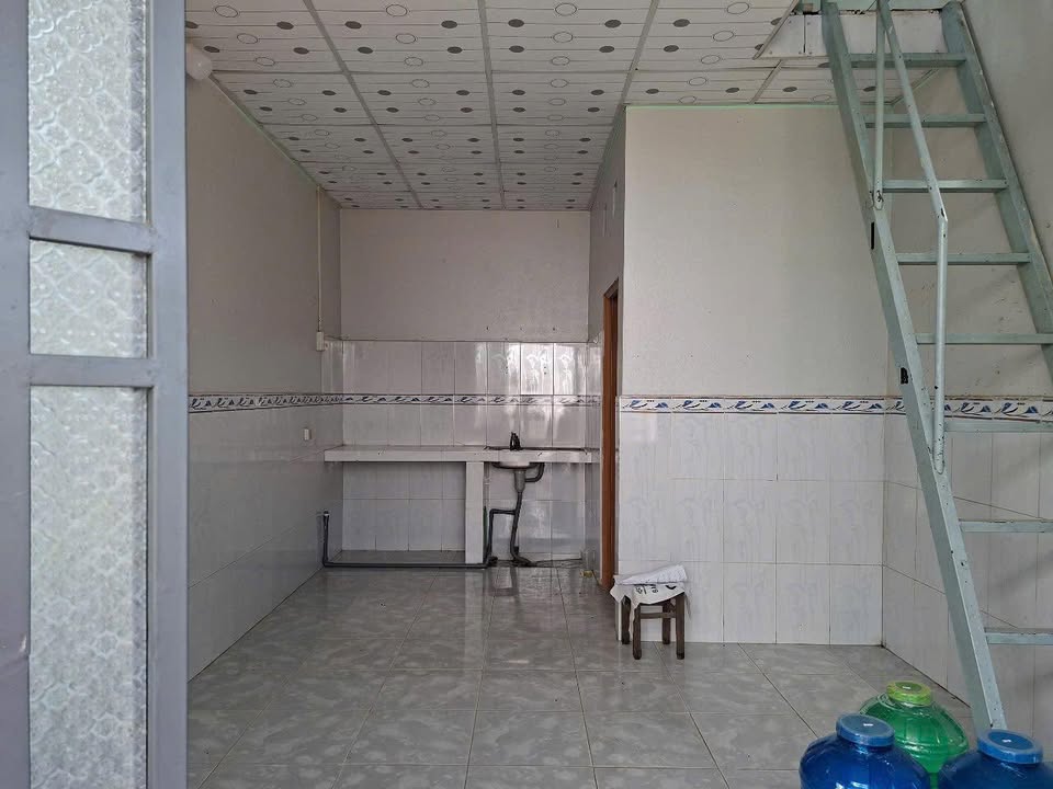 Nhà trọ Đường số 3 Ninh Kiều 123m² 3 tỷ - Sẵn sàng ở ngay