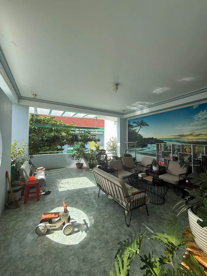 Nhà riêng Lê Hồng Phong Nha Trang 104m² 8.3 tỷ - Ô tô vào nhà
